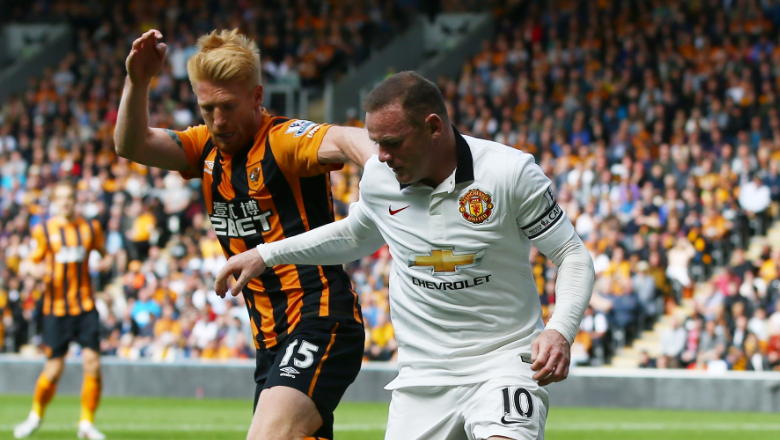 Rooney expects improvement in 2015/16