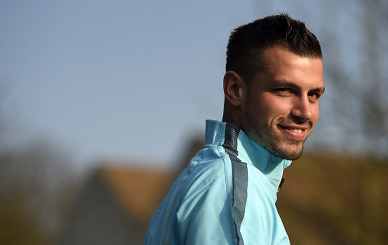 United Complete Schneiderlin Transfer