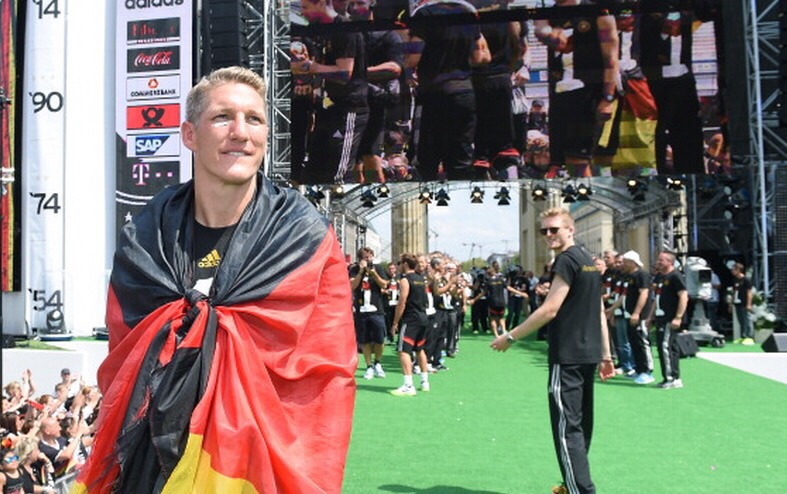 Bastian Schweinsteiger ‘flattered’ by United’s admiring attentions