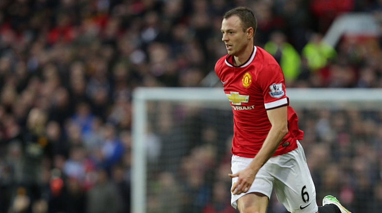 Arsenal Considering Evans Bid