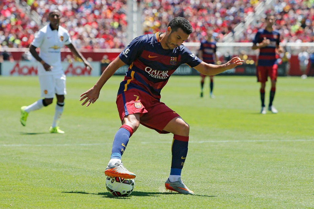 City rival United in chase for Pedro