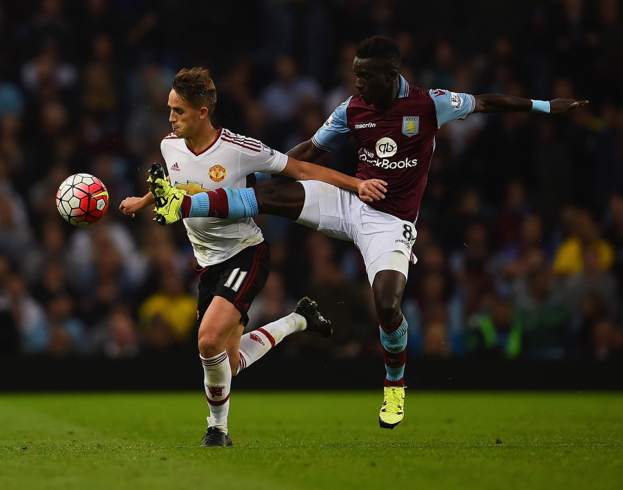 Aston Villa v Manchester United - Premier League