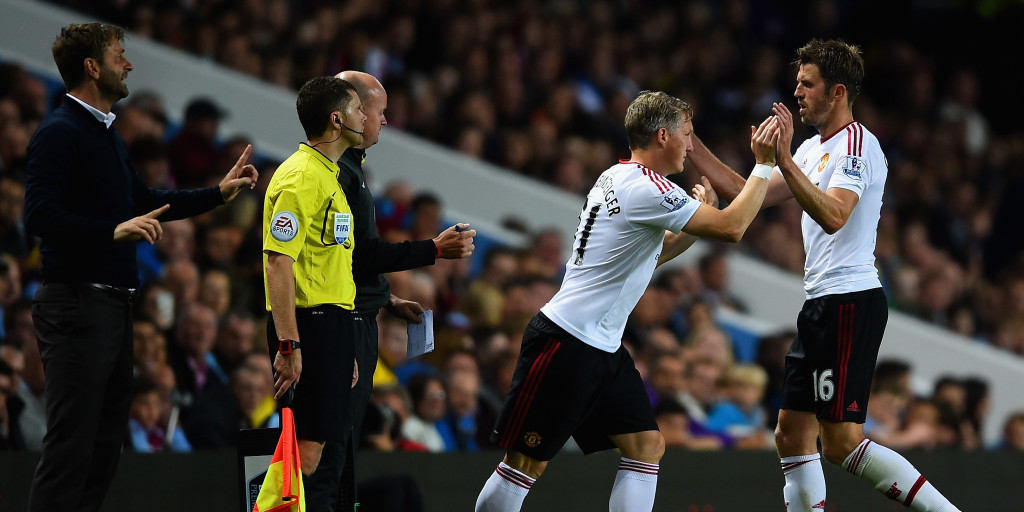 Carrick vs Schweinsteiger – Who should start?