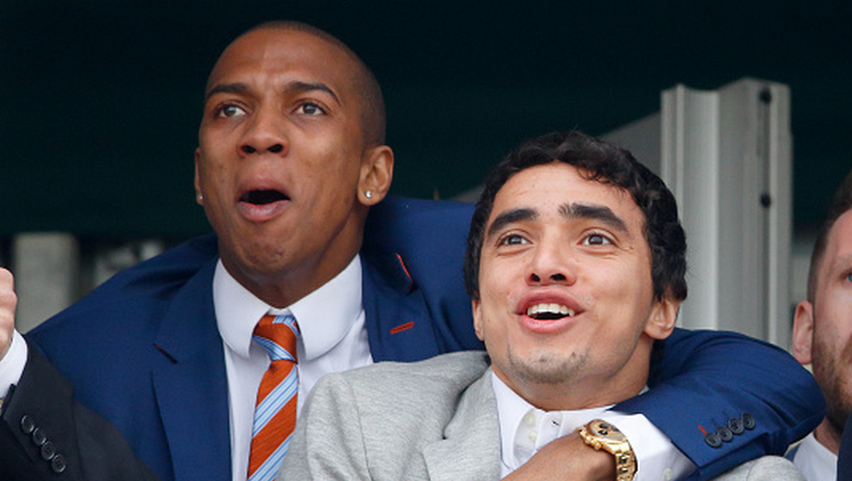 Rafael da Silva quits United for Lyon