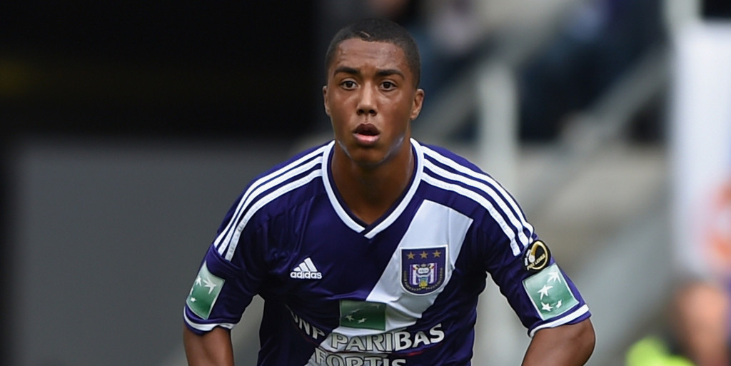 United and Chelsea battle for Tielemans