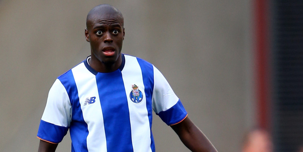 United linked with Porto defender