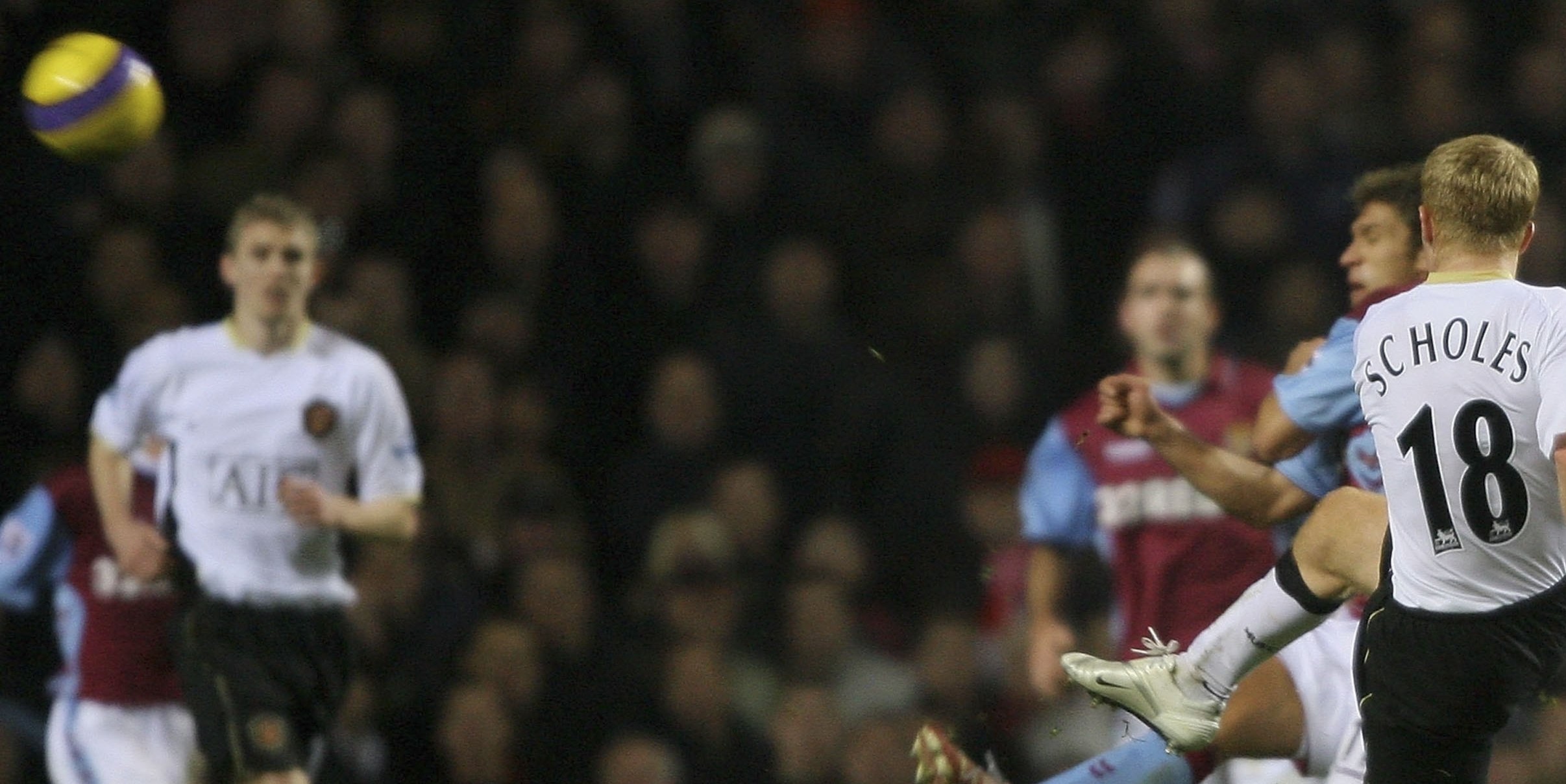 Top 5: Manchester United volleys
