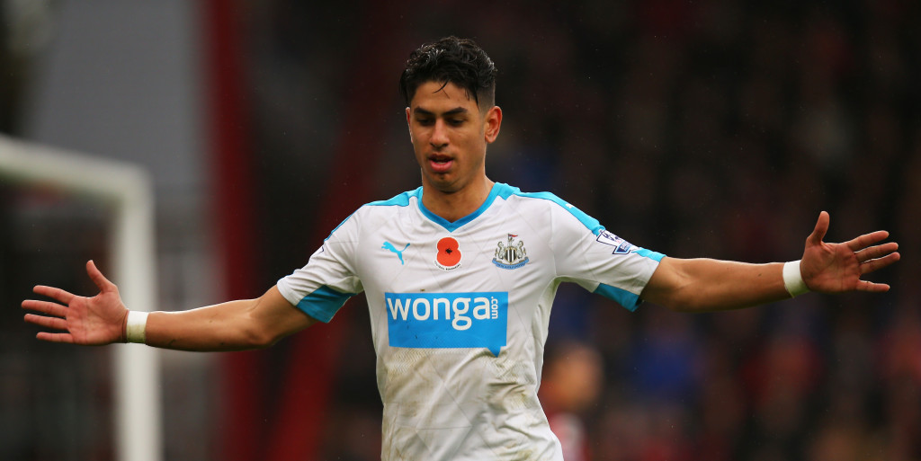 Man United consider move for young Spaniard