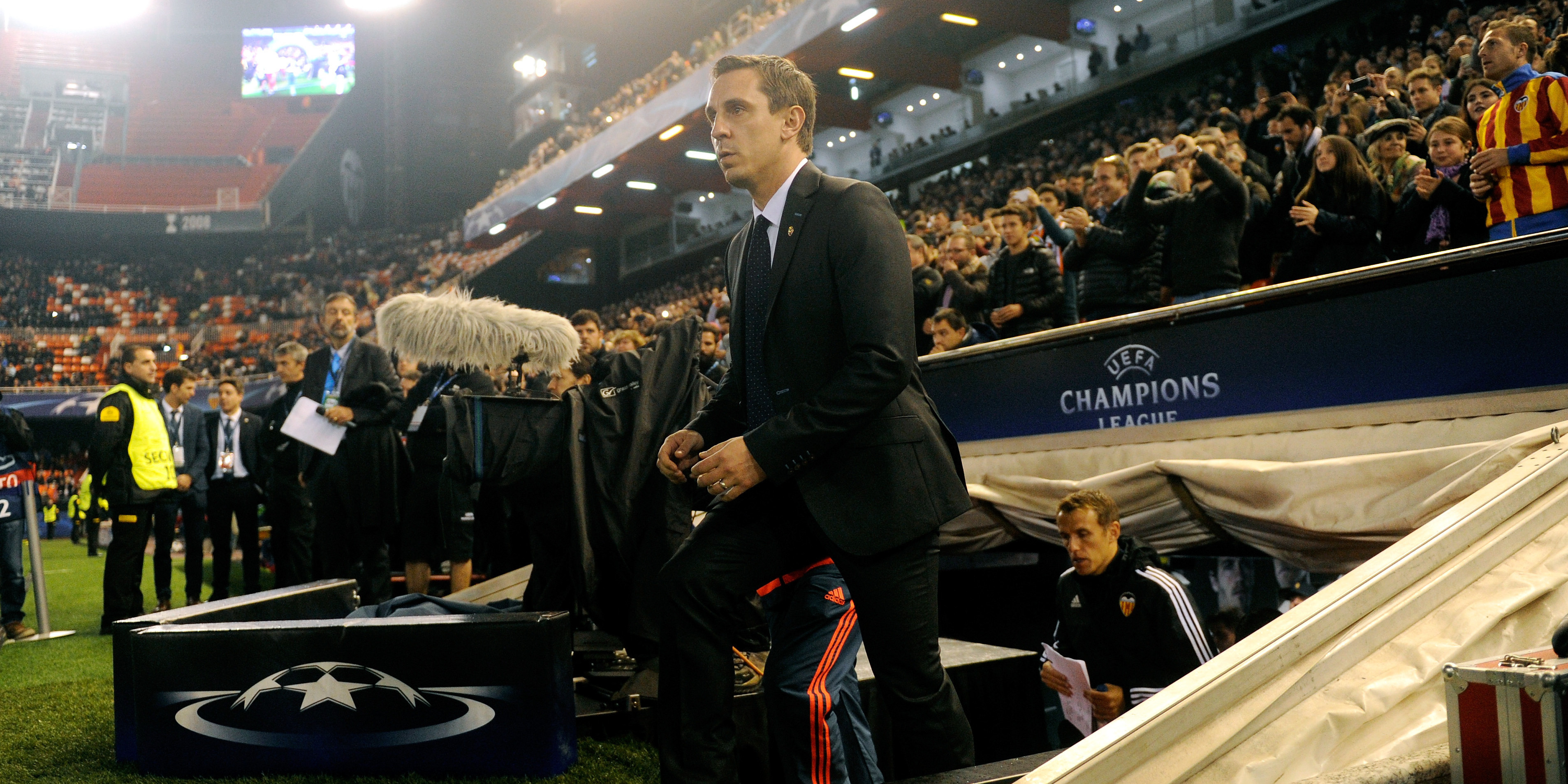 Neville does not see himself managing United