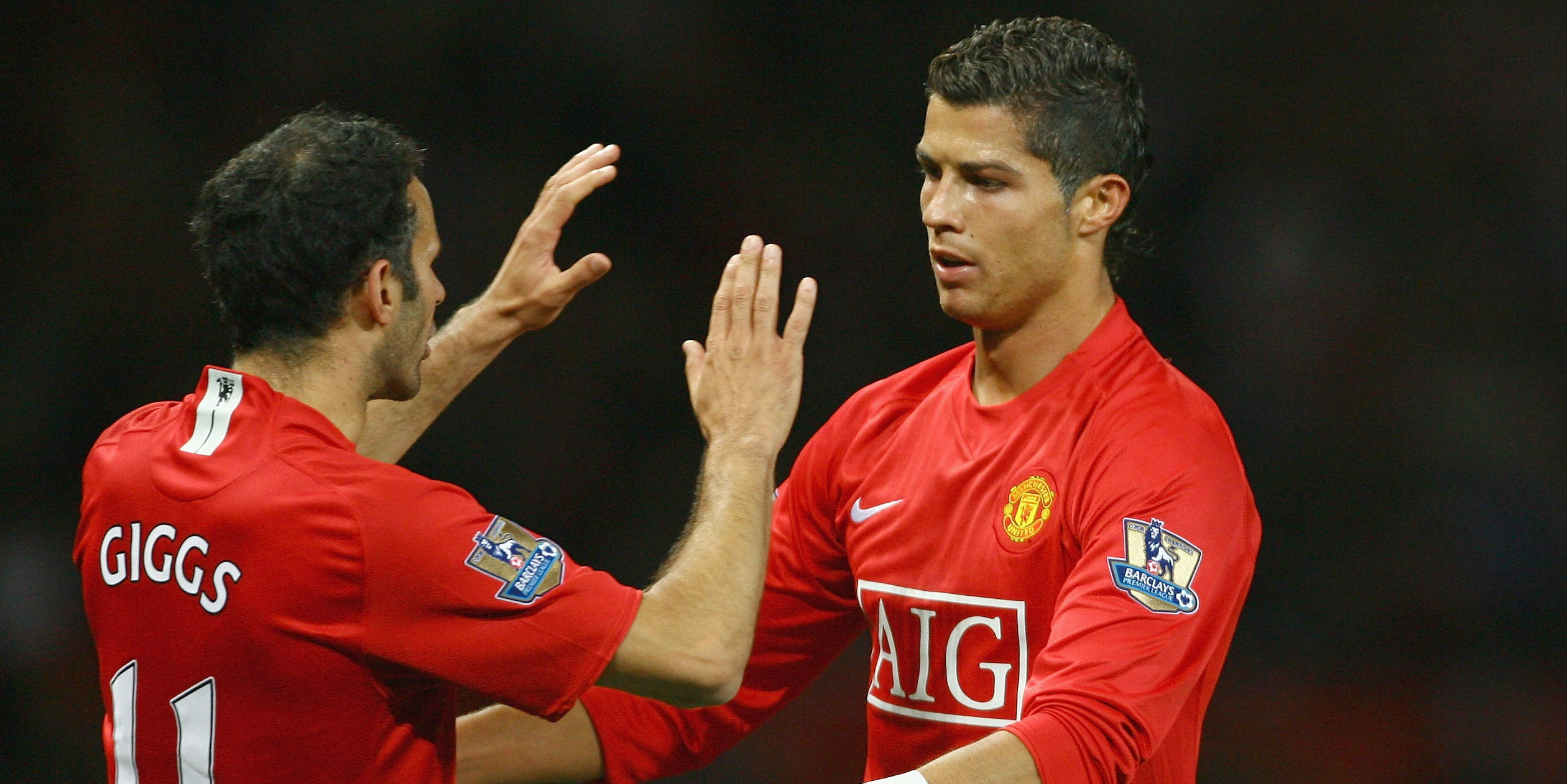 Ronaldo’s mum would prefer a move to United for her son