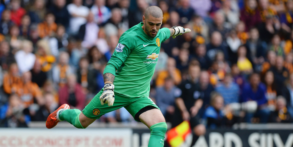 Valdes reaches agreement with United