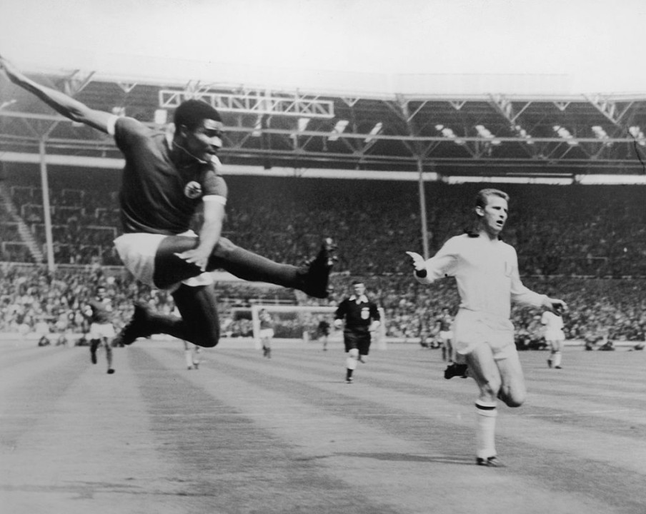 Central Press/Hulton Archive/Getty Images