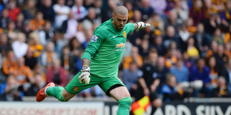 La Liga side wants out-of-favour Valdes