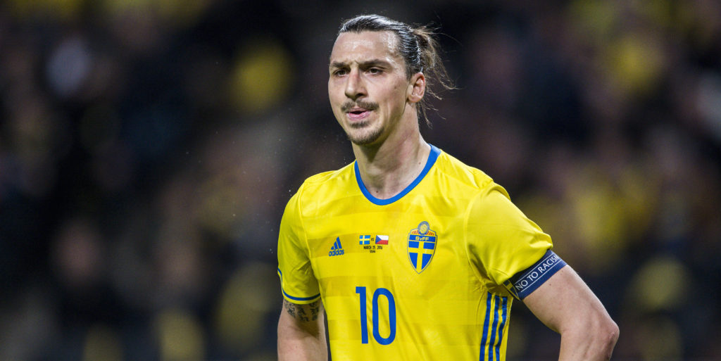 Zlatan Ibrahimovic set to sign for Manchester United