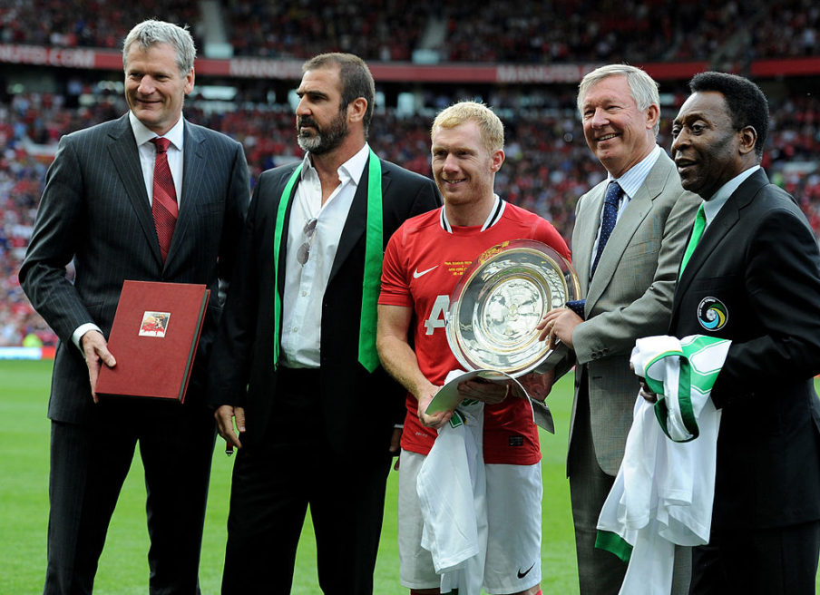 Manchester United v New York Cosmos - Paul Scholes' Testimonial Match Chris Brunskill/Getty Images Sport