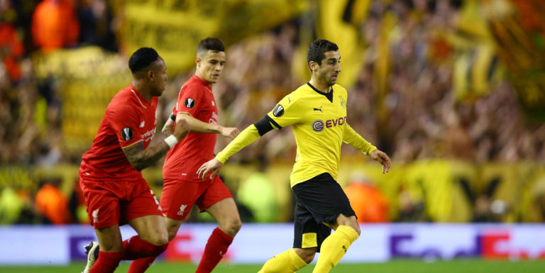 United seal Mkhitaryan signing