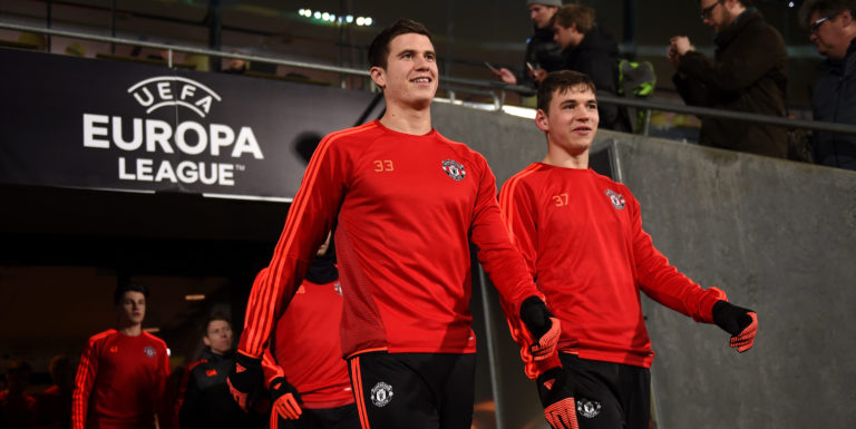 Done Deal: Sunderland complete move for United pair