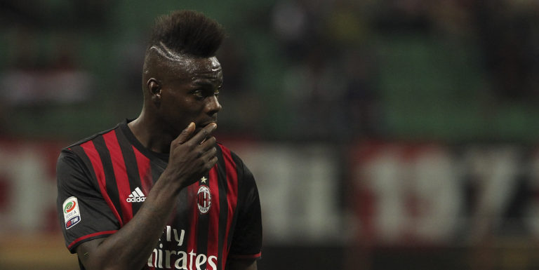 Balotelli offered to United