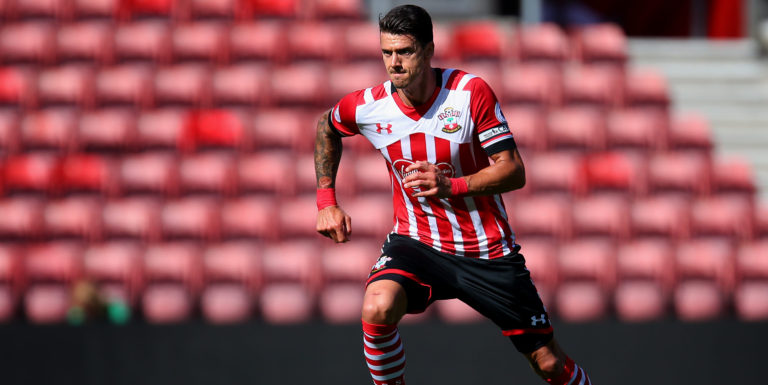 United hold informal talks with Southampton for Fonte