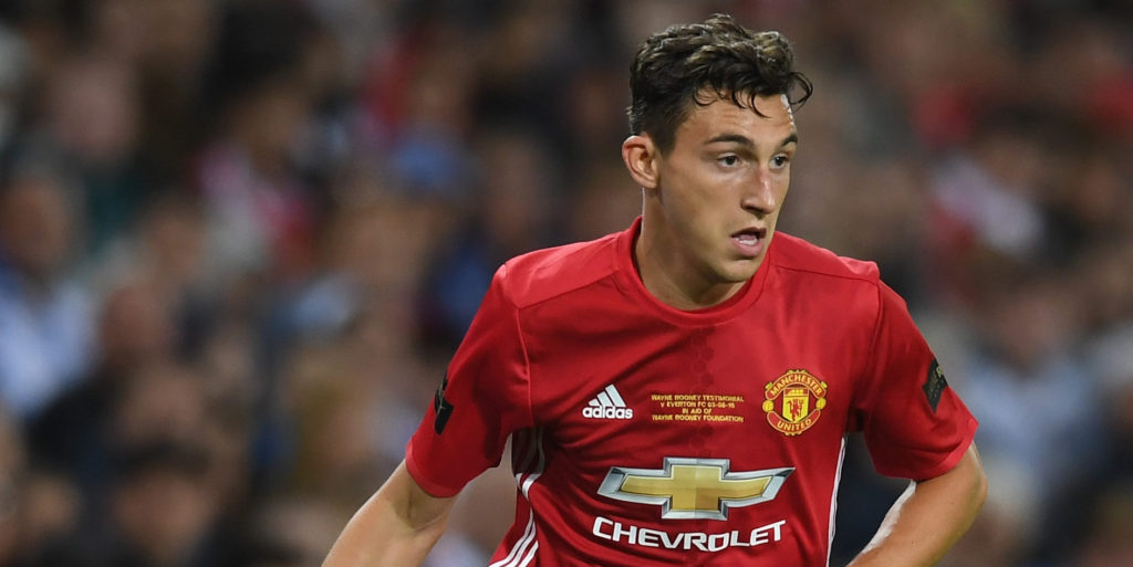 Mourinho blocks Darmian exit to Inter