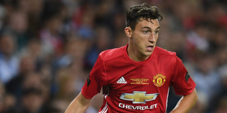 Mourinho blocks Darmian exit to Inter