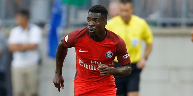 United reach ‘verbal agreement’ with PSG right-back
