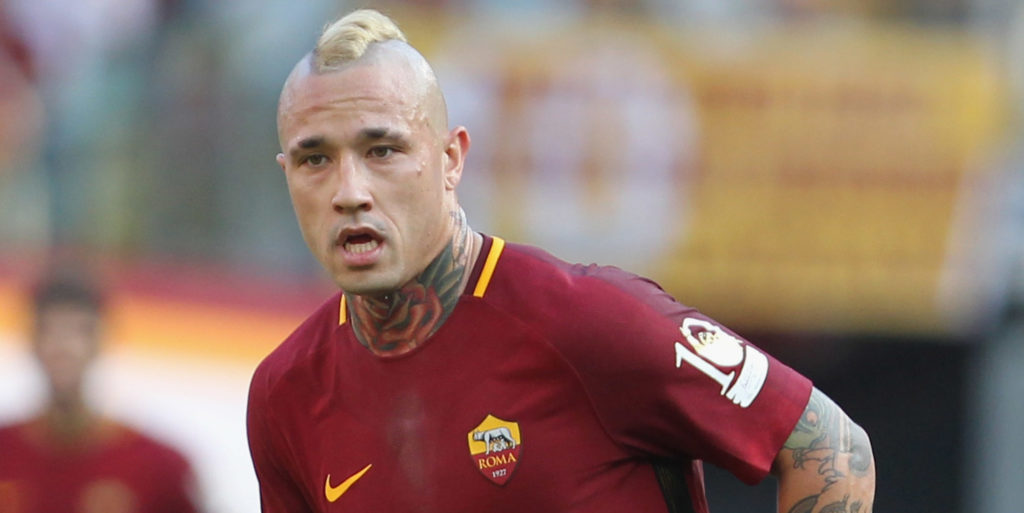 Roma offer United target new contract