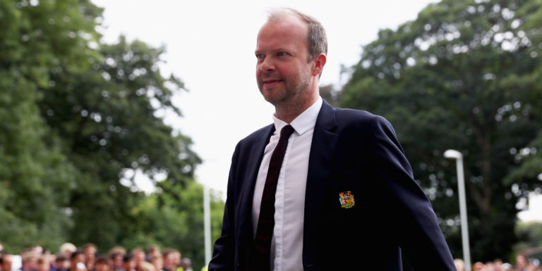 United fans plan plane banner to protest against Woodward