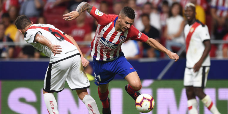 United looking at move for Atletico defender Hernandez