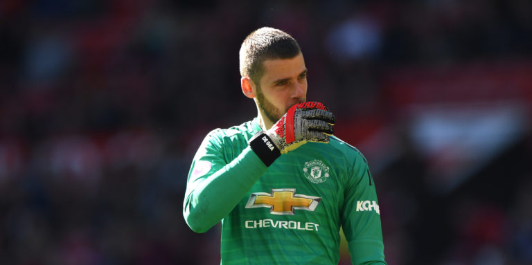 How can United replace David De Gea at Old Trafford?