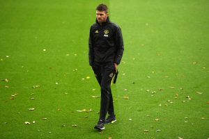 Forgotten defender handed Manchester United chance as defensive crisis opens door