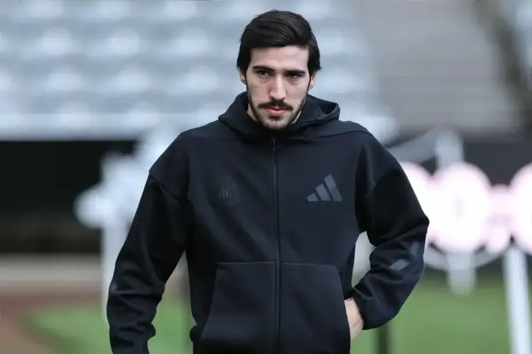 Manchester United in talks with £100m Tonali’s Agent