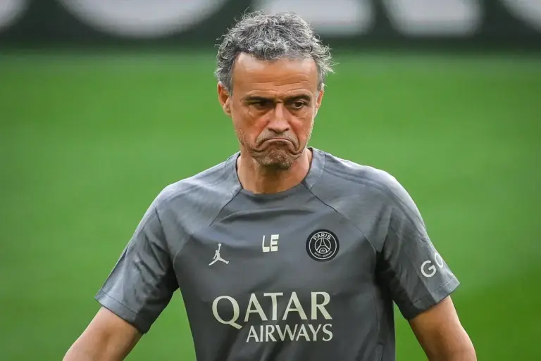 Luis Enrique set to snub Manchester United and sign PSG deal