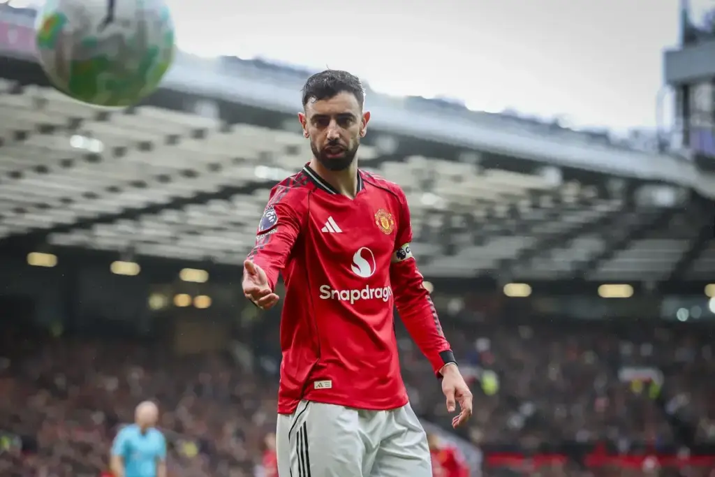 PSG star names Manchester United captain Bruno Fernandes as Premier League best player