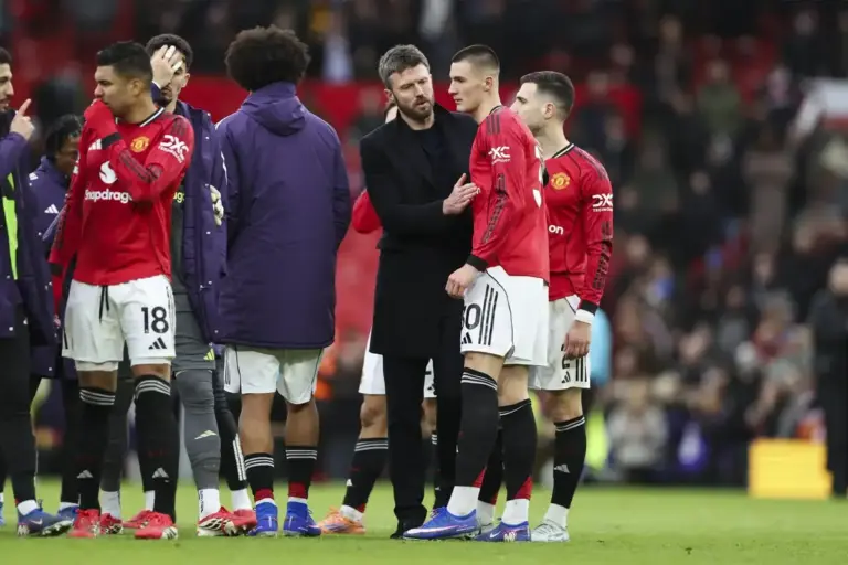 Manchester United 3-1 Aston Villa: Carrick thrilled with response after Newcastle loss