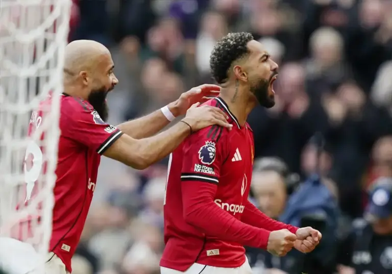 Manchester United 3-1 Aston Villa: Michael Owen hails ‘class’ Matheus Cunha