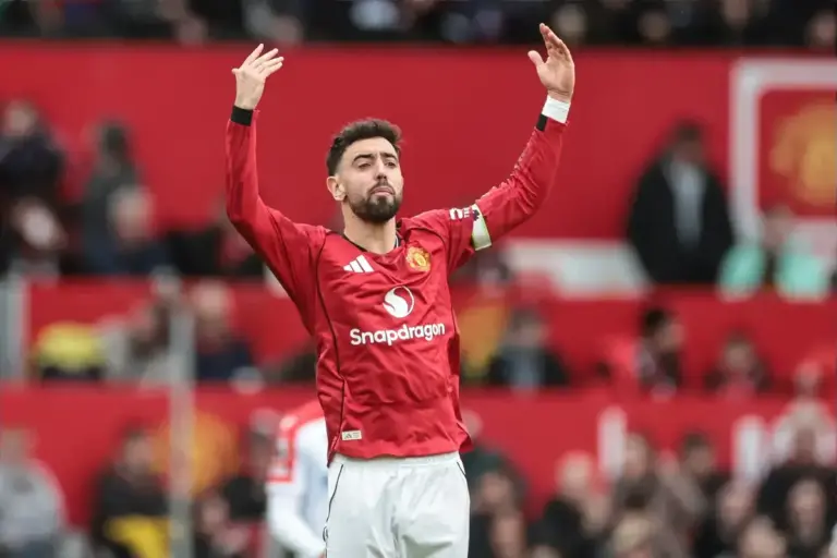 Bruno Fernandes advised to retire at Manchester United – ‘A legend’