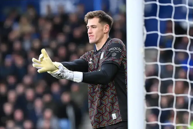 Manchester United loanee Radek Vitek makes clear he ‘wants football’