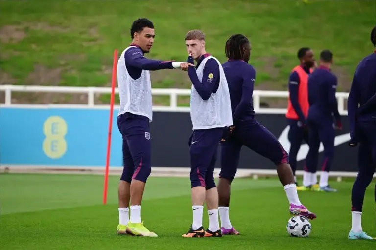 Manchester United Making Right Move Targeting Morgan Rogers Not Cole Palmer
