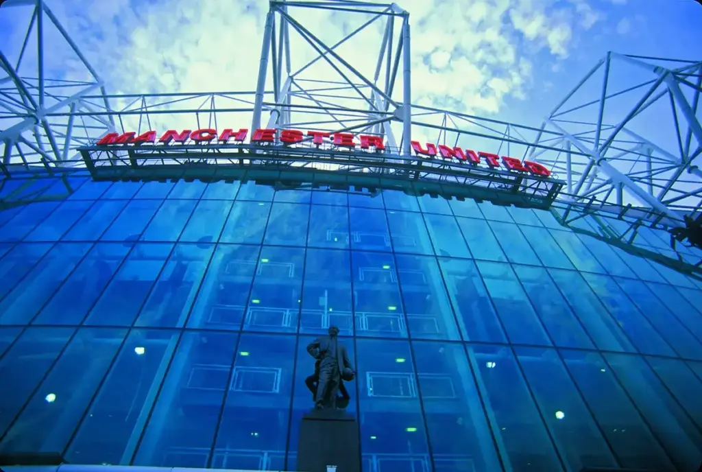 Manchester United Betting With Crypto – Bitcoin, USDT and the New Matchday Ritual