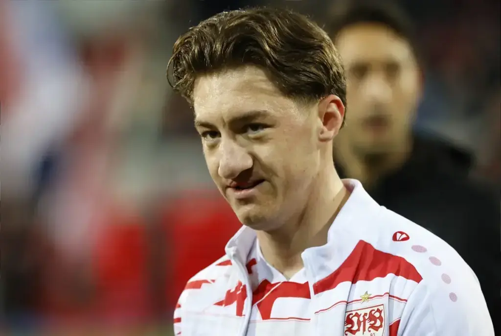 Manchester United learn Angelo Stiller price tag