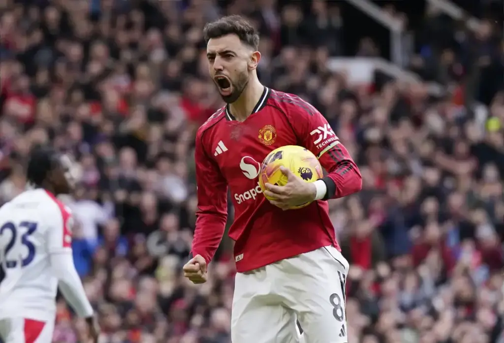 Bruno Fernandes Surpasses Man United Icon Wayne Rooney