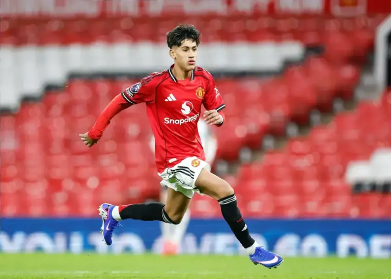 Michael Carrick gives JJ Gabriel update ahead of Fulham game