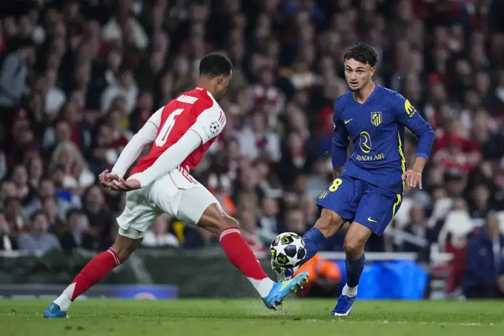 Man Utd want to beat Liverpool and Chelsea to La Liga star before €500m contract is agreed