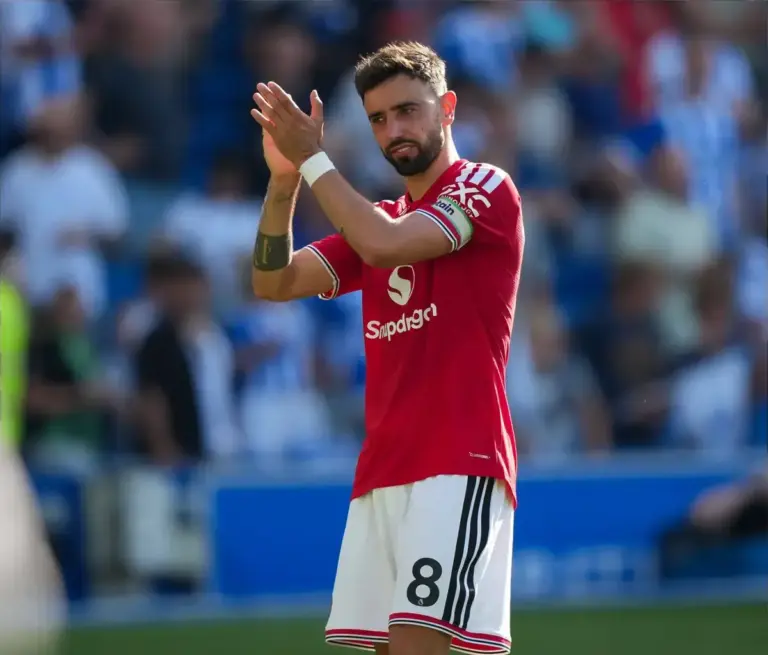 Bruno Fernandes just sent message to Man Utd board with Carrick comments