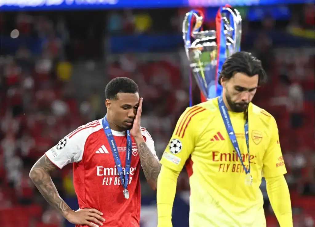 Arsenal’s Champions League loss just handed another award to Man Utd star