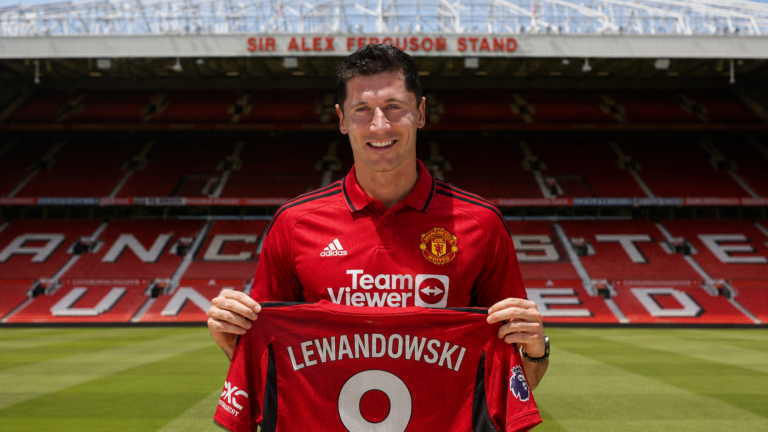 Lewandowski joins Man Utd and three other shock transfers that will occur