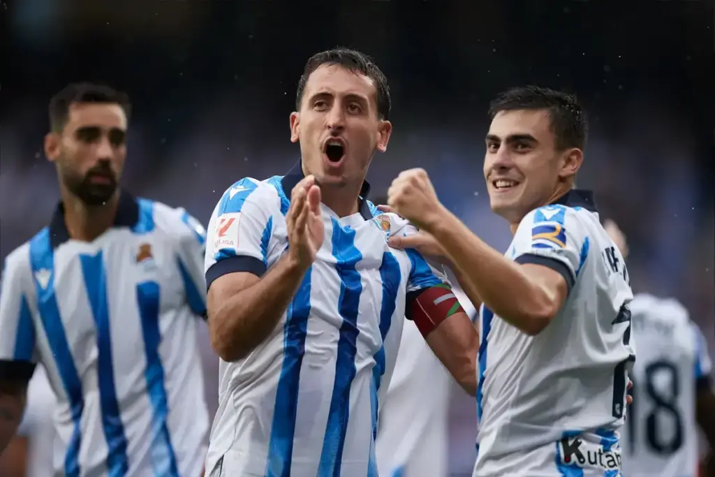 Man Utd ‘preparing swoop’ to beat Chelsea to four-goal forward