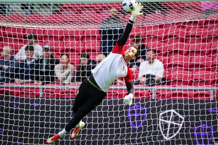 Radek Vitek Planned for Man Utd pre-season but Club need to make Decision