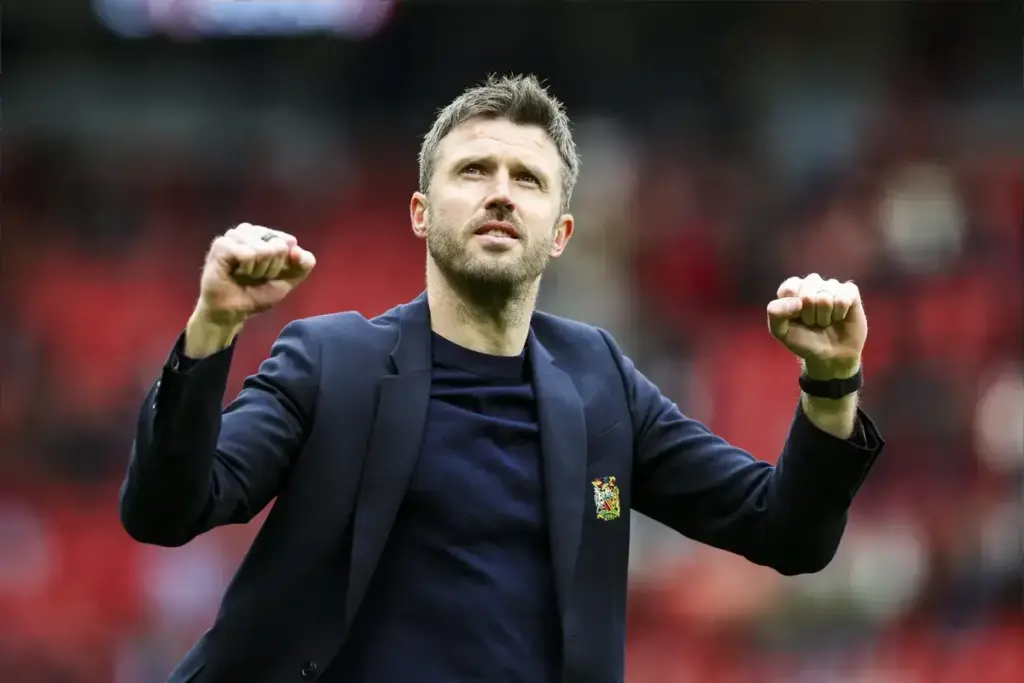 “These Records are a Joke” – Rio Ferdinand Hails Michael Carrick After Man Utd 3-2 Liverpool